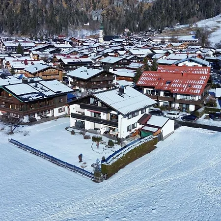 Alpenpanorama Lejlighed *